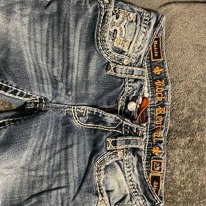 Rock revival Nikita low rise skinny jeans 25 fits like a 24